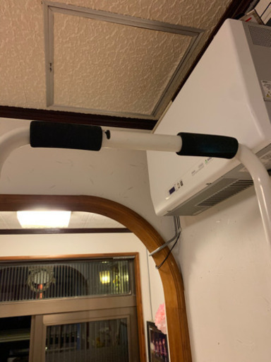 ぶら下がり器