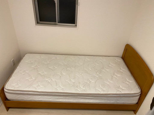 シングルベッド