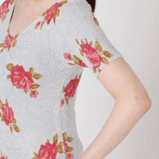 新品未使用　Dazzlin、クチュールローズシャギーニットトップス　アイスブルーの画像