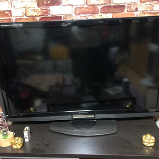 大幅値下げ中SHARP 46型液晶テレビ、訳あり(直接取引)