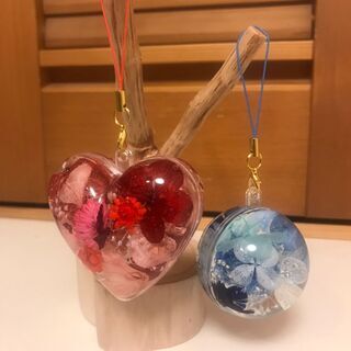 【オンライン】オーナメントにもピッタリ🎄固まるハーバリウムでキーホルダー作成レッスン♪の画像