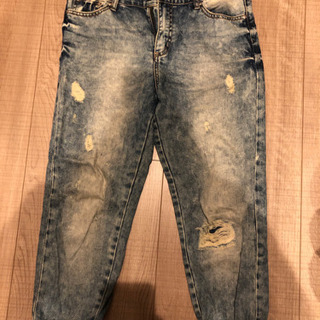 無料　まとめ売り　４本　ジーンズ　パンツ　ダメージジーンズ　ダメージハーフジーンズ　レディース　子供　キッズの画像