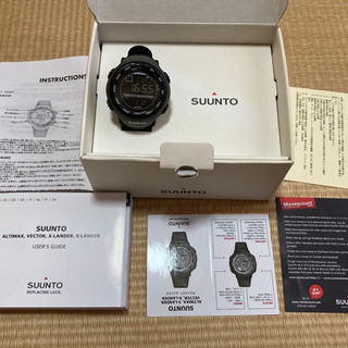 SUUNTO VECTOR スント ベクター ミリタリーグリーン(取説、外箱付) ☆美品 動作良好 SUUNTO スント ベクター ミリタリーフォリッジ