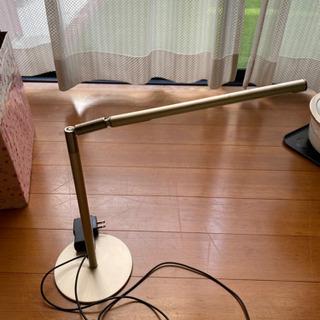 テーブルライト　LED