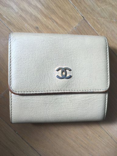 美品❗️CHANEL シャネル　三つ折り財布