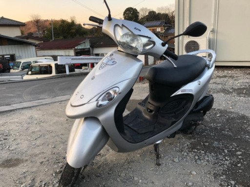 オートショップable 03011210T SYM KAZE50 シルバー 関東圏内 即日配送 激安配送料金3000円〜。 他にも多数出品中！！オートショップableで検索♩ 修理や買取も可能です！クレジット分割、代引き支払い可能！平均在庫日数3日 業者卸にも