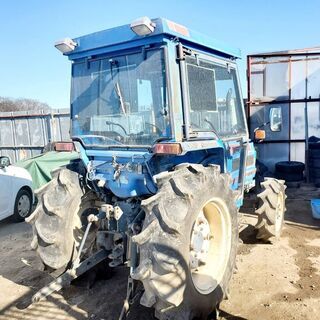 ISEKI　イセキ　トラクター　357型の画像