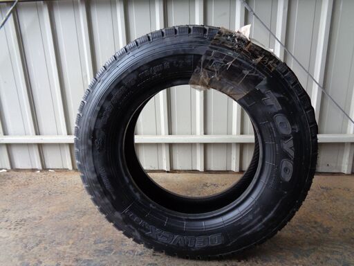 TOYO　タイヤ　M634　205/75R16　113/111N　2020年製　オールウェザー　シーズン　チューブレス