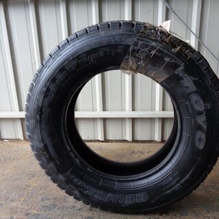 TOYO　タイヤ　M634　205/75R16　113/111N　2020年製　オールウェザー　シーズン　チューブレス