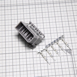 14ピン日産コンサルト(OBD)カプラ (Nissan CONSULT coupler)の画像