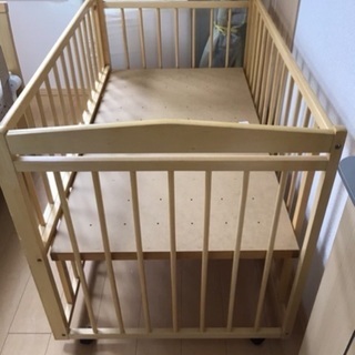 無料　ベビーベッド　ハイ&ロースイングラック　ベビーバス　オムツ...