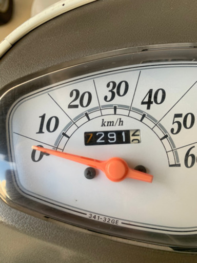 ヘルメット3個付き。