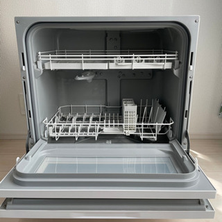 Panasonic 食洗機 NP-TH1-W 2018年製　値下げ相談可能の画像