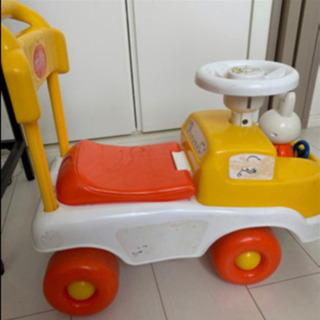 無料です。ミッフィー　手押し車　の画像