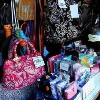 新品ポーチ多数入荷しました♪