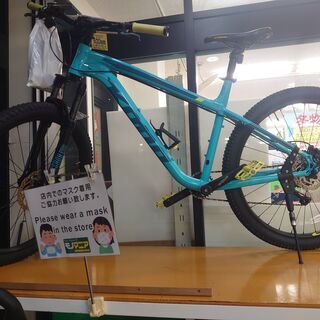 KONA マウンテンバイク クリーム色 美品中古車両