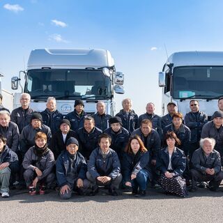 大型トレーラー【月給40万円～】☆☆仕事だけでなく家族やプライベ...