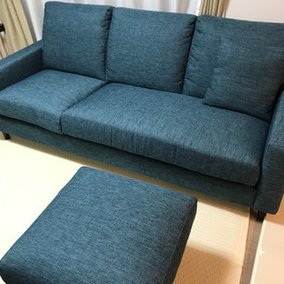【美品】ニトリ カウチソファ　オットマン・クッション付きの画像