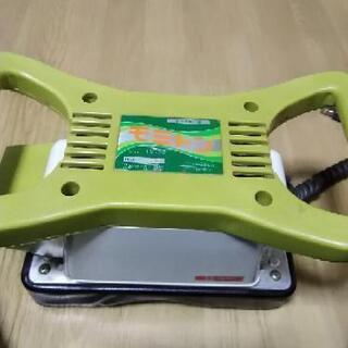 マッサージ器　モミトン