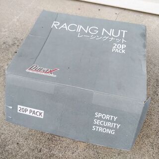 トヨタ86（スバルBRZ）社外のDurax アルミホイールナット ショート 34mm 袋タイプの画像