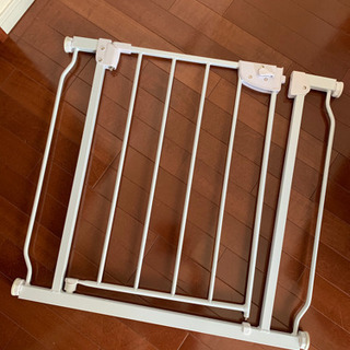 値下げ‼︎  シンプルスチールゲート②