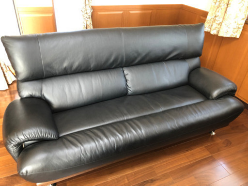 イーストウッド　3人掛レザーソファー　ハイバック