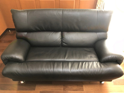 イーストウッド　2人掛レザーソファー　ハイバック