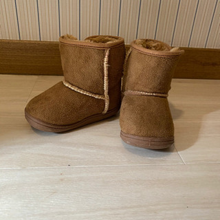 ムートンブーツ　13.0㎝　極美品の画像