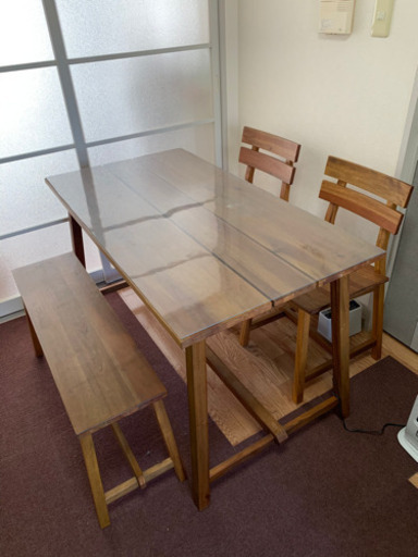 4人がけダイニングテーブル