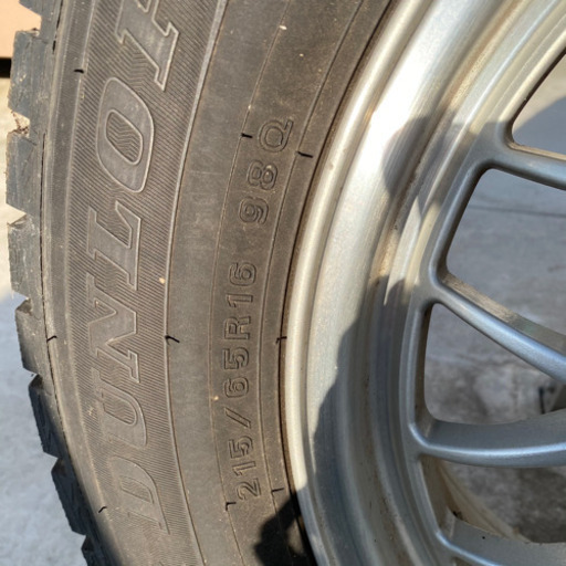 交渉中スタッドレスタイヤ (ダンロップ)ホイール(BBS)4本セット