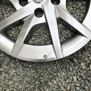 スタッドレスタイヤホイールの画像