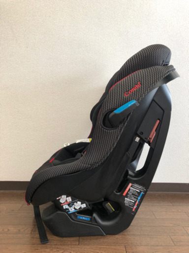 Combi チャイルドシート マルゴットEG