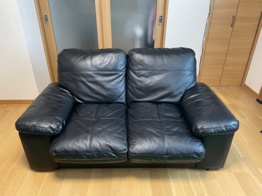 2.5人掛けソファ　本革　黒