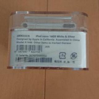 [未使用] iPod nano 第7世代 16GB(本体のみ)の画像