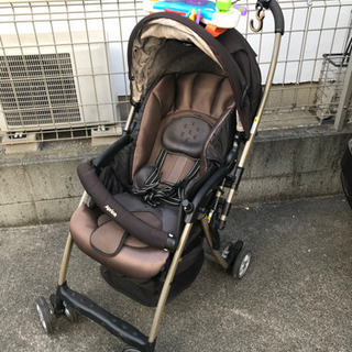 ベビーカーあげます