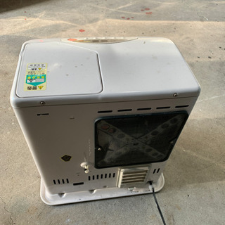 灯油ファンヒーターの画像