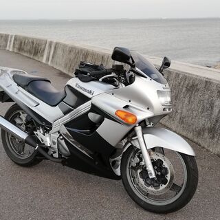 良品❗格安❗ZZR250❗バリバリ走る❗(^-^)/ 年末年始特価❗自賠責保険（約2年半）付の画像