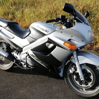 良品❗格安❗ZZR250❗バリバリ走る❗(^-^)/ 年末年始特価❗自賠責保険（約2年半）付の画像