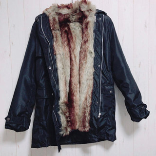 ファー付きコート