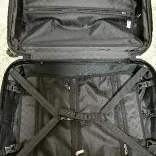 キャリーケースの画像