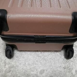 キャリーケースの画像