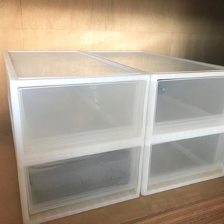 押入れ収納ケース 4個の画像