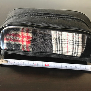 バーバリー ハンドタオル2枚セット ポーチ入りの画像