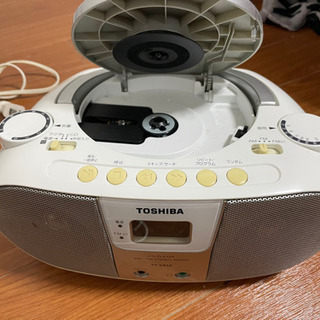 CDコンポ（ラジオ聞けます）の画像