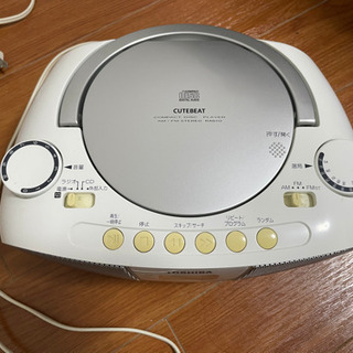 CDコンポ（ラジオ聞けます）の画像