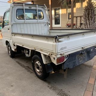 即戦力　コミコミ価格　4WD エアコン　パワステ  軽トラ　5速MT  サンバー　車検2年付　早い者勝ちの画像