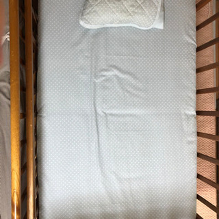 美品！　ベビーベッド　＋　寝具10点セット　の画像