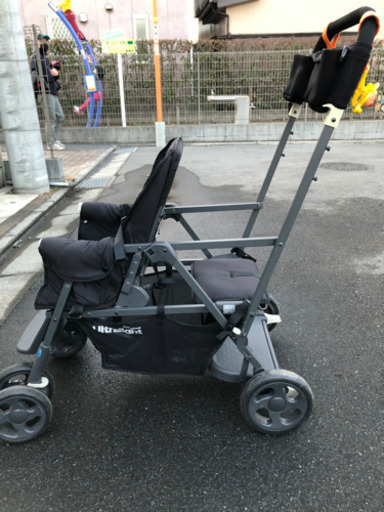 中古　二人乗りベビーカー　JOOVY
