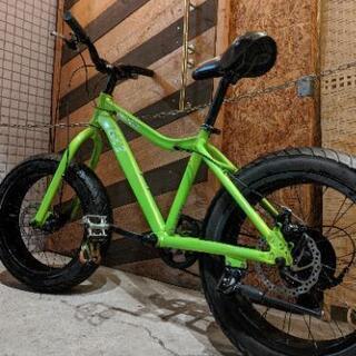 ファットバイク20インチ折り畳みビーチクルーザー自転車 FATBIKE 7段