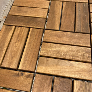 IKEA ウッドデッキの画像